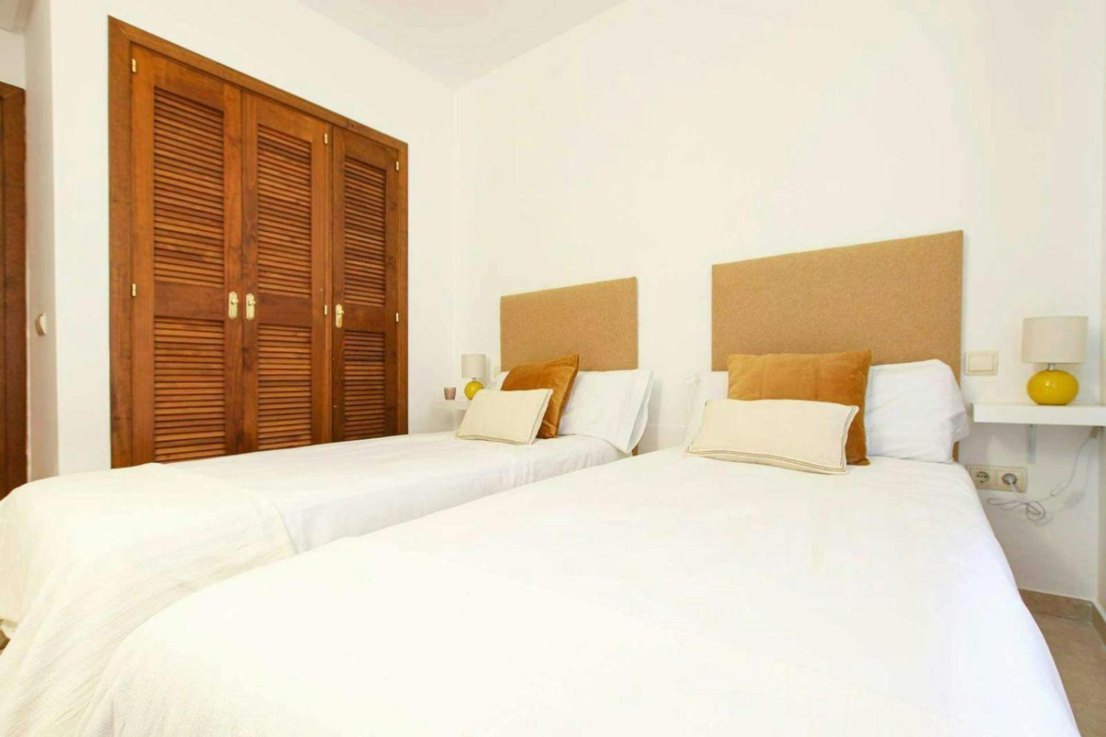 Ferienwohnung Piso 4 Hab. - Elviria Playa Marbella Exterior foto